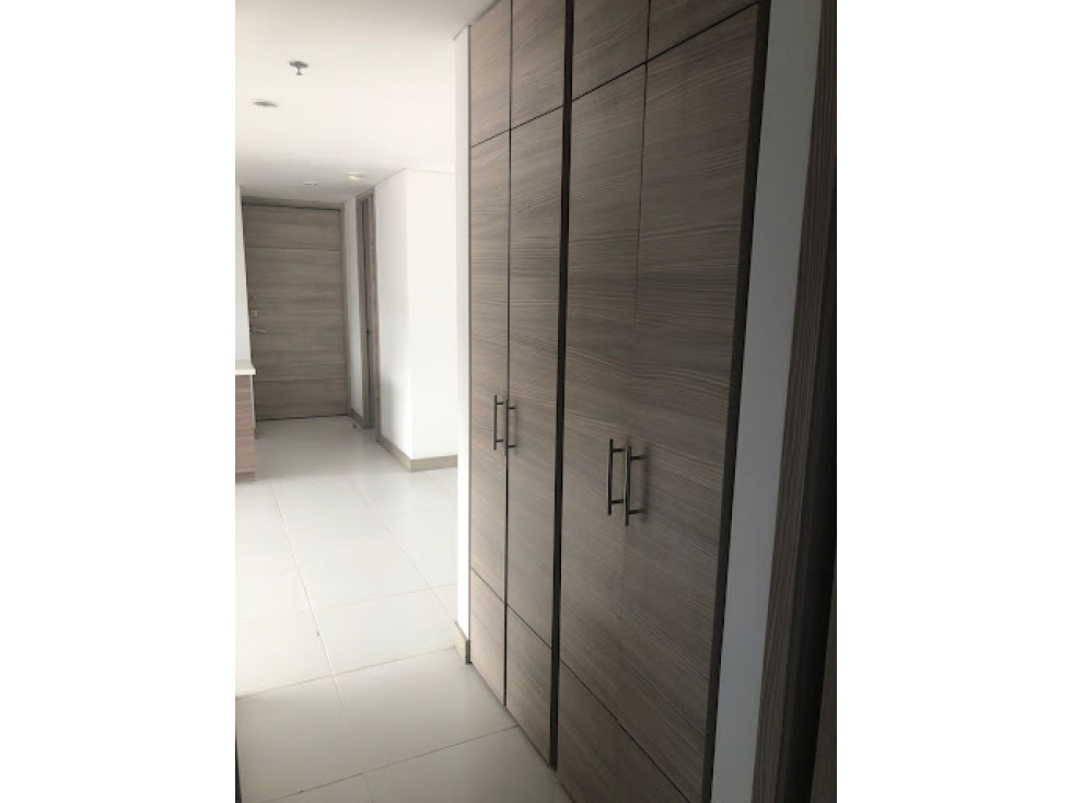 Apartamento en venta en Castropol, Medellín · foto 9 de 18