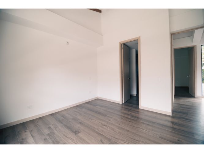 Casa de 2 alcobas en venta en Santa Elena, El Retiro, 142 m² · foto 4 de 13