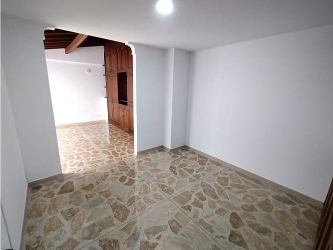Apartamento de 3 alcobas en venta en Laureles, Medellín, 169 m² · foto 17 de 22