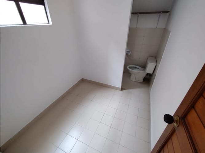 Apartamento de 3 alcobas en venta en Laureles, Medellín, 169 m² · foto 19 de 22