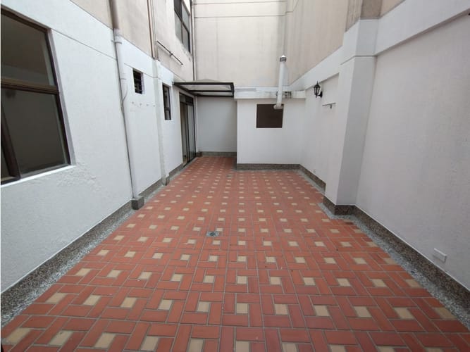 Apartamento de 3 alcobas en venta en Laureles, Medellín, 169 m² · foto 21 de 22