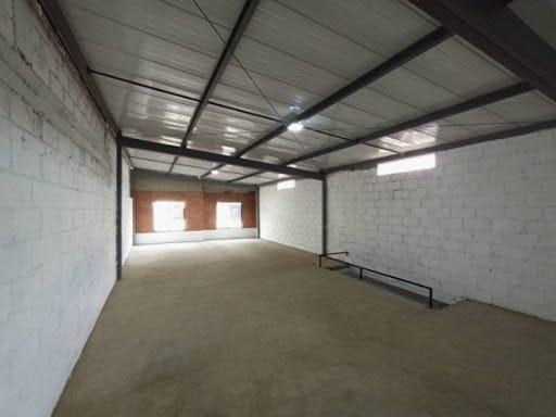 Bodega en arriendo en Cristo Rey, Medellín, 170 m² · foto 4 de 9