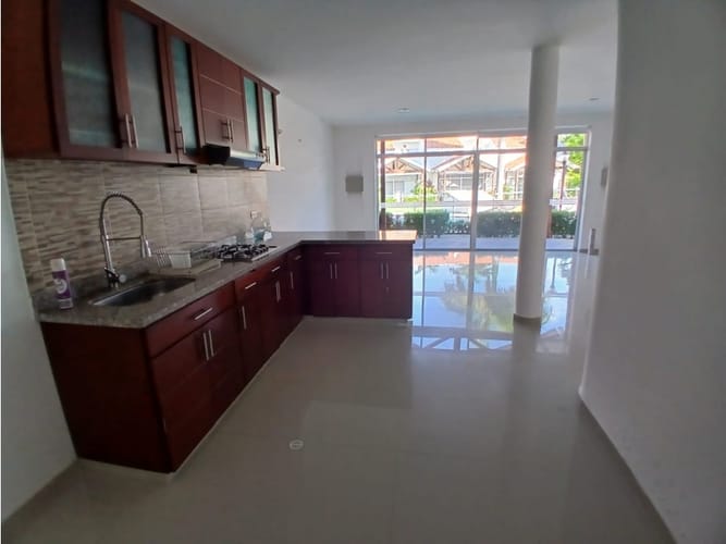 Casa de 3 alcobas en arriendo en Aqualina, Girardot, 147 m² · foto 10 de 24