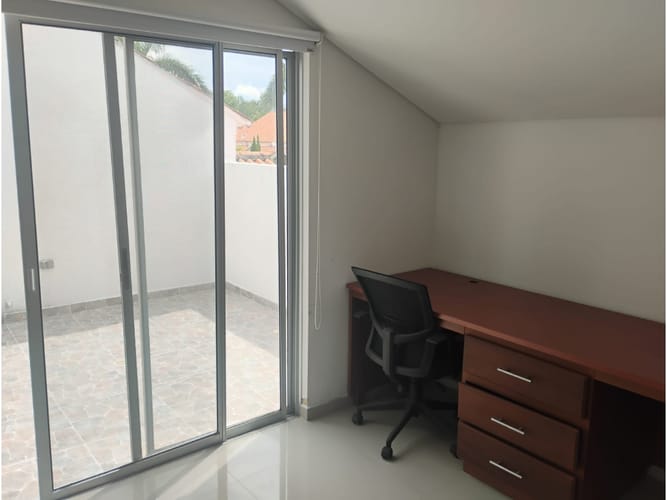 Casa de 3 alcobas en arriendo en Aqualina, Girardot, 147 m² · foto 19 de 24