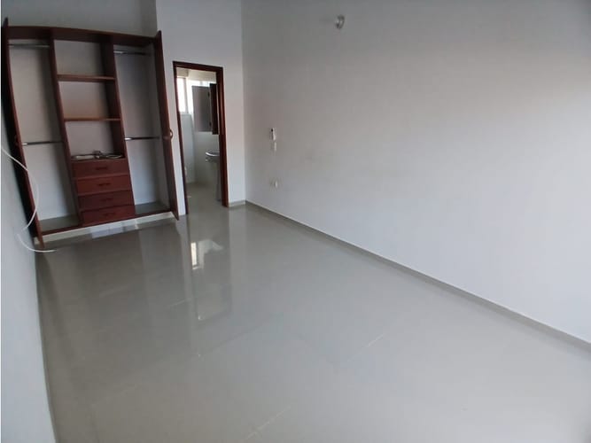 Casa de 3 alcobas en arriendo en Aqualina, Girardot, 147 m² · foto 21 de 24