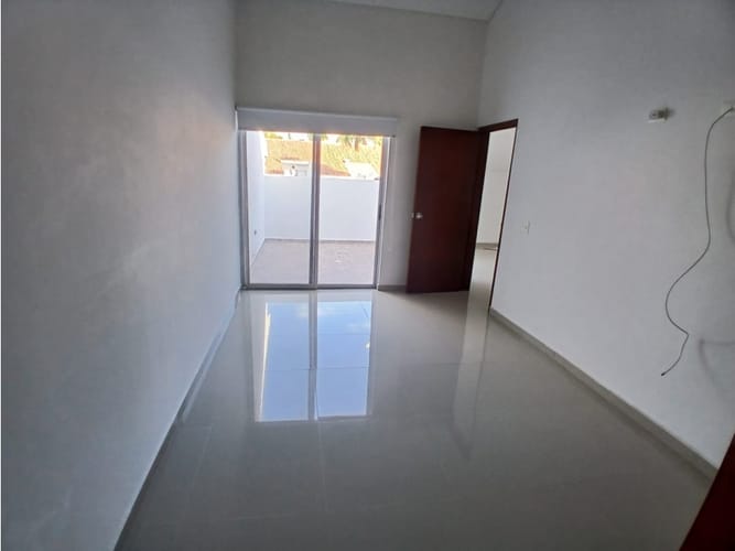Casa de 3 alcobas en arriendo en Aqualina, Girardot, 147 m² · foto 22 de 24