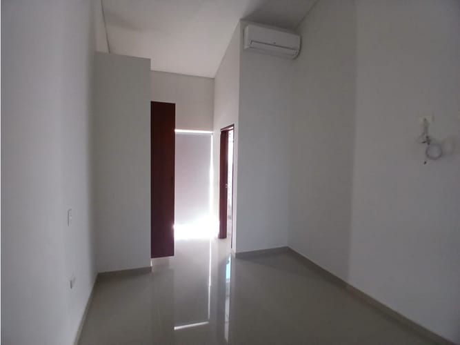 Casa de 3 alcobas en arriendo en Aqualina, Girardot, 147 m² · foto 24 de 24