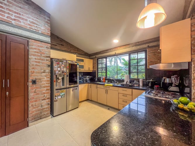 Casa de 3 alcobas en venta en Las Mercedes, Jamundí, 200 m² · foto 8 de 24