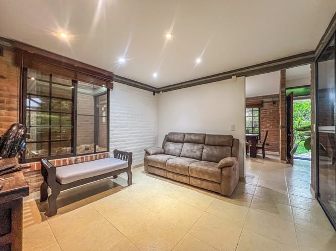 Casa de 3 alcobas en venta en Las Mercedes, Jamundí, 200 m² · foto 12 de 24