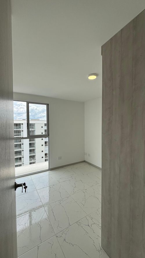 Apartamento de 3 alcobas en venta en Sector 30 De Agosto Ii Etapa, Pereira, 73 m² · foto 5 de 14