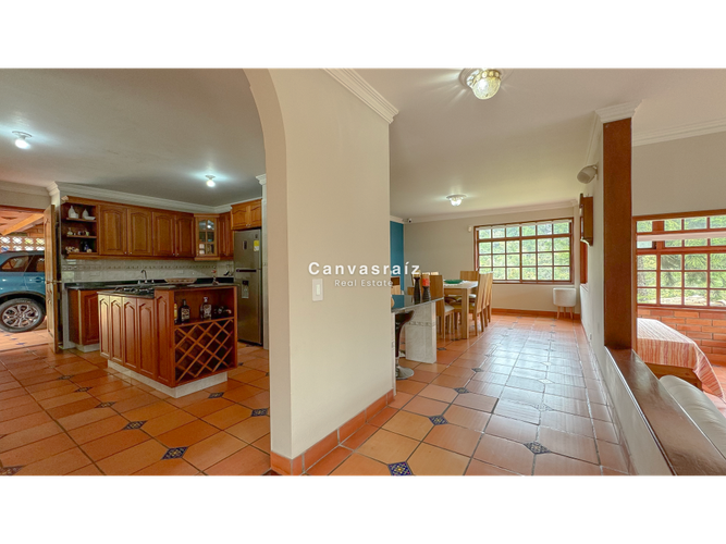 Casa de 3 alcobas en venta en Llano Grande, Rionegro, 382 m² · foto 7 de 24