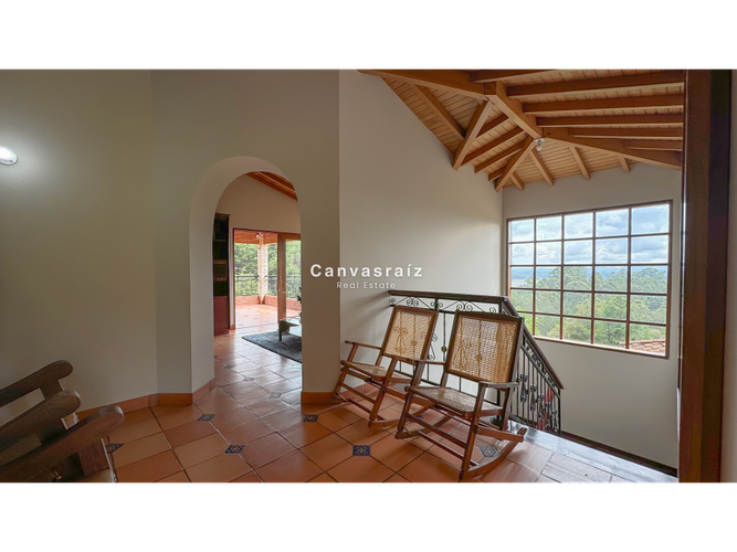 Casa de 3 alcobas en venta en Llano Grande, Rionegro, 382 m² · foto 10 de 24