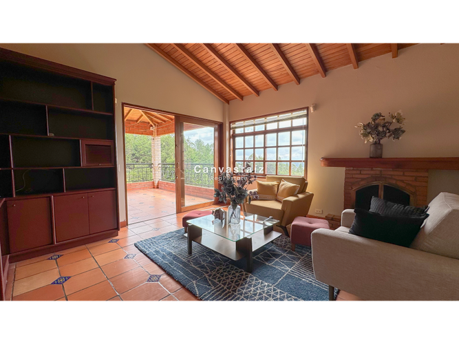 Casa de 3 alcobas en venta en Llano Grande, Rionegro, 382 m² · foto 11 de 24