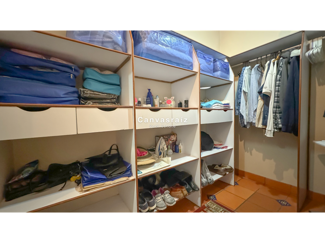 Casa de 3 alcobas en venta en Llano Grande, Rionegro, 382 m² · foto 14 de 24