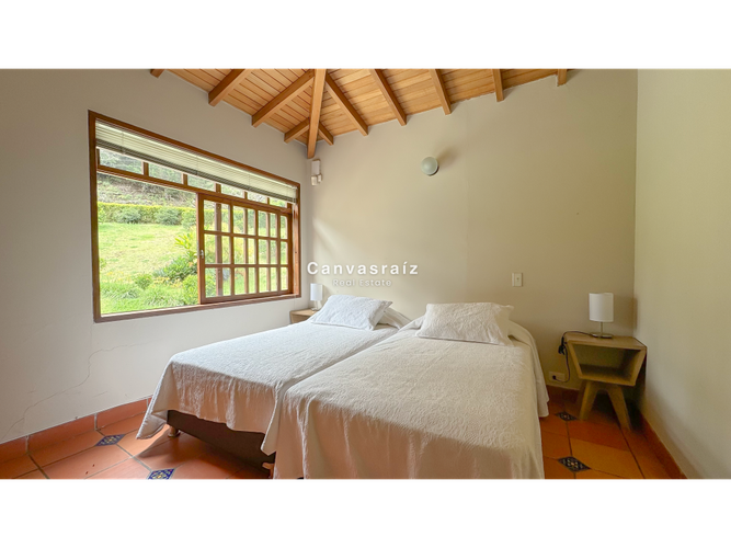 Casa de 3 alcobas en venta en Llano Grande, Rionegro, 382 m² · foto 17 de 24