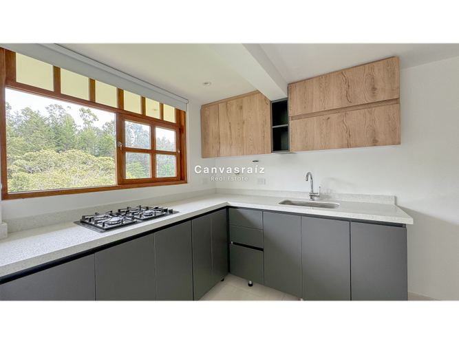 Casa de 3 alcobas en venta en Llano Grande, Rionegro, 382 m² · foto 23 de 24