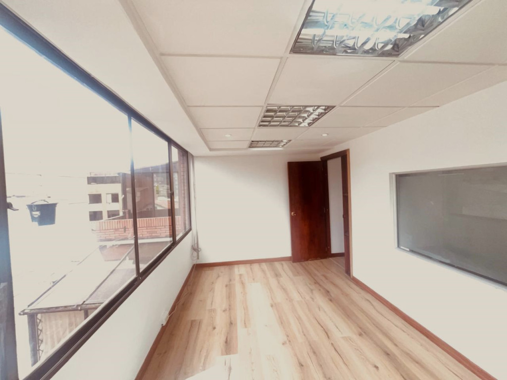 Office for rent in Santa Barbara, Bogotá