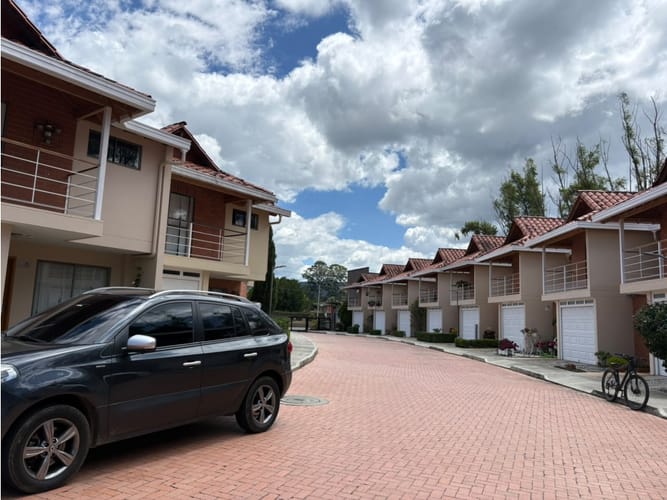 Casa de 3 alcobas en venta en San Nicolas, La Ceja, 123 m² · foto 5 de 24