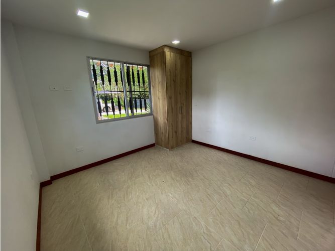 Casa de 4 alcobas en venta en El Carmen De Viboral, El Carmen de Viboral, 390 m² · foto 11 de 24