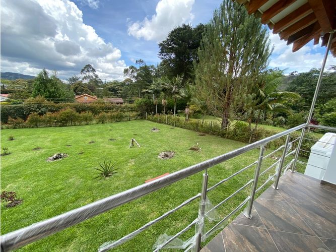 Casa de 4 alcobas en venta en El Carmen De Viboral, El Carmen de Viboral, 390 m² · foto 18 de 24