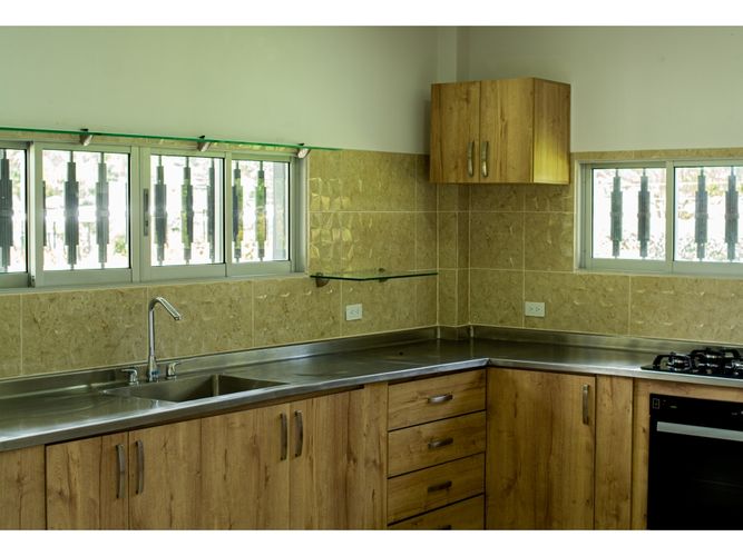Casa de 4 alcobas en venta en El Carmen De Viboral, El Carmen de Viboral, 390 m² · foto 19 de 24
