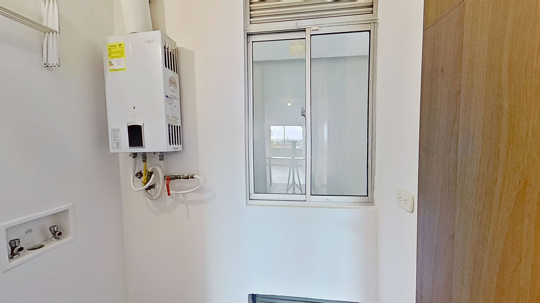 Apartamento en venta en Quinta Paredes, Bogotá · foto 9 de 24