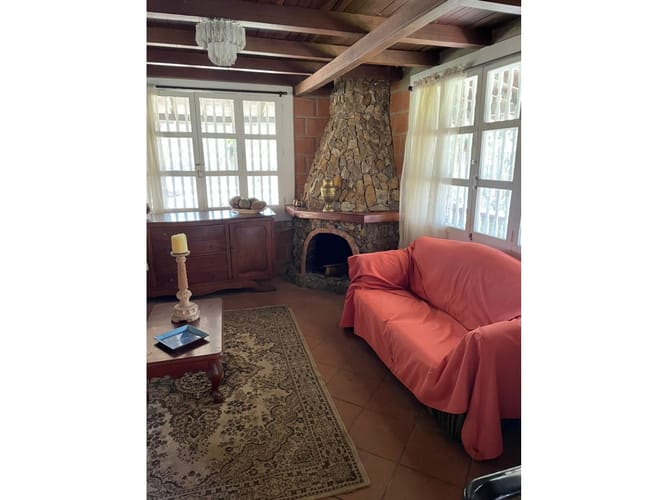 Casa de 4 alcobas en venta en San Jose, Guarne, 270 m² · foto 6 de 11