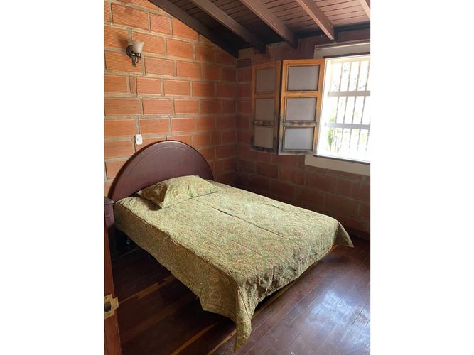 Casa de 4 alcobas en venta en San Jose, Guarne, 270 m² · foto 11 de 11