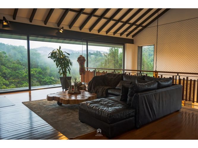 Casa de 5 alcobas en venta en Las Palmas, Envigado, 520 m² · foto 6 de 16
