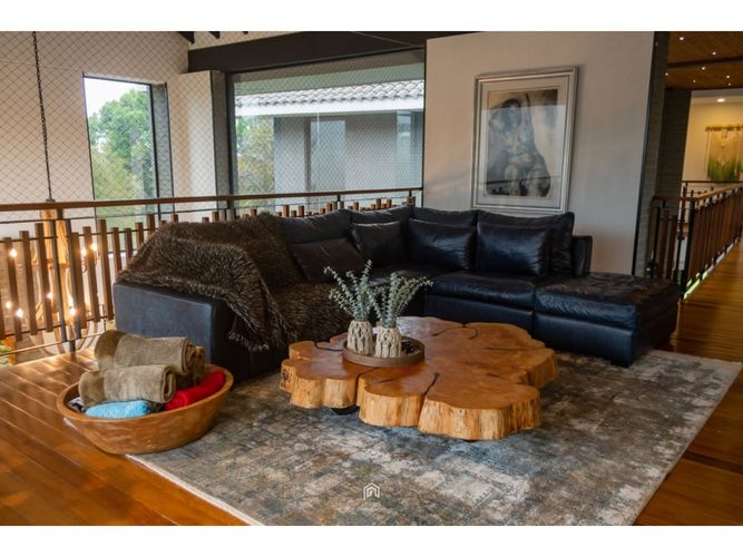 Casa de 5 alcobas en venta en Las Palmas, Envigado, 520 m² · foto 10 de 16