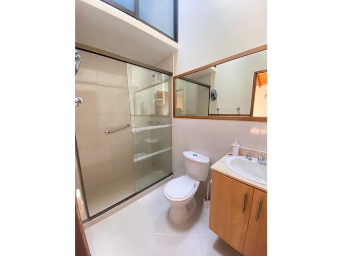 Casa de 3 alcobas en venta en Llano Grande, Rionegro, 167 m² · foto 7 de 24
