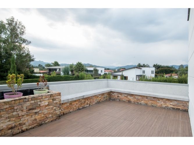 Casa de 5 alcobas en venta en Llano Grande, Rionegro, 730 m² · foto 21 de 24