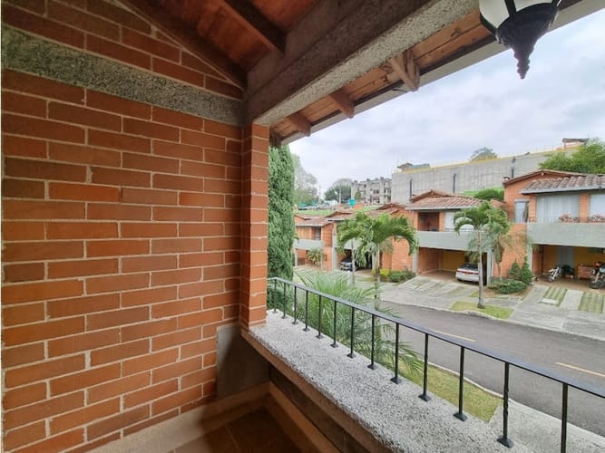 Casa de 3 alcobas en venta en El Chocho, Envigado, 282 m² · foto 11 de 18