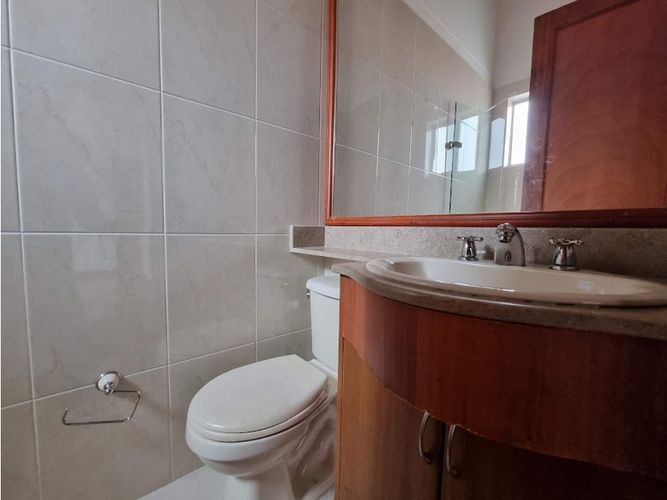 Casa de 3 alcobas en venta en El Chocho, Envigado, 282 m² · foto 16 de 18