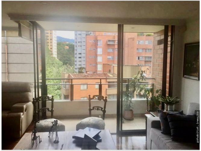 Apartamento de 3 alcobas en venta en El Poblado, Medellín, 160 m² · foto 5 de 6