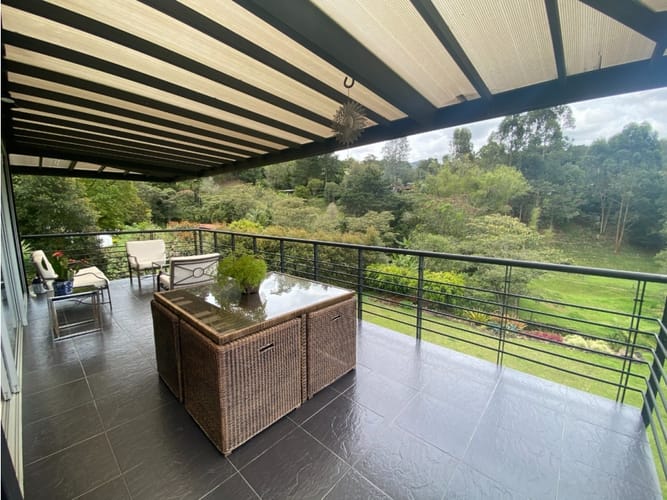 Casa de 5 alcobas en venta en El Tablazo, Rionegro, 560 m² · foto 3 de 24
