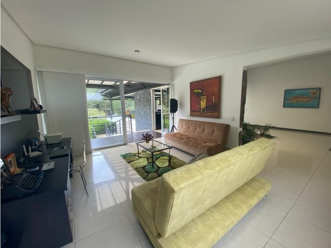 Casa de 5 alcobas en venta en El Tablazo, Rionegro, 560 m² · foto 9 de 24