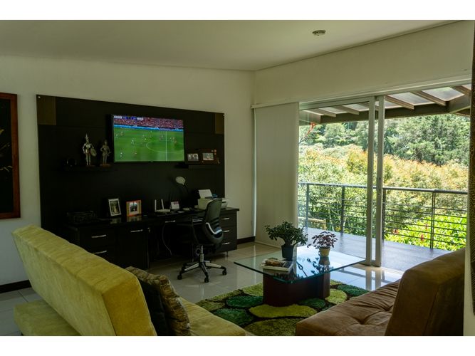 Casa de 5 alcobas en venta en El Tablazo, Rionegro, 560 m² · foto 15 de 24