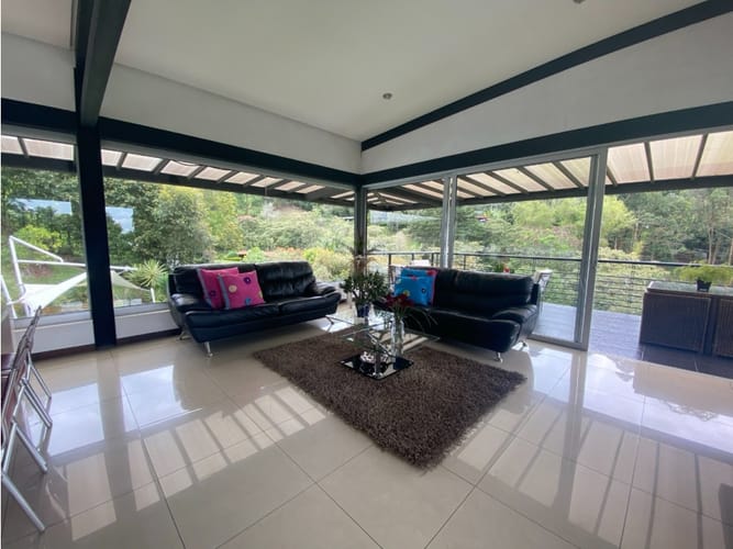 Casa de 5 alcobas en venta en El Tablazo, Rionegro, 560 m² · foto 21 de 24
