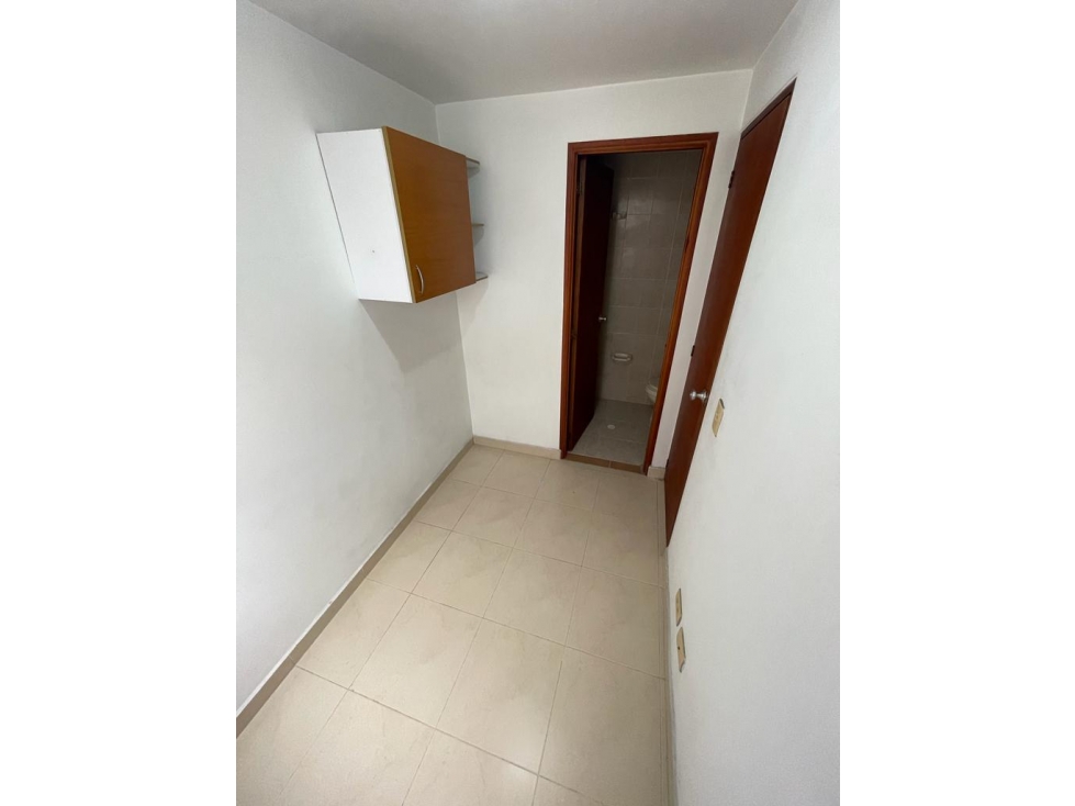 Apartamento en venta en El Poblado, Medellín · foto 5 de 12