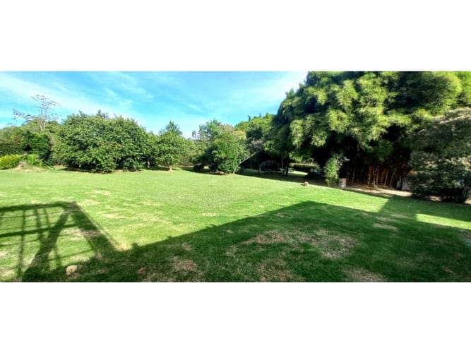 Casa de 4 alcobas en venta en Cabeceras De Llanogrande, Rionegro, 250 m² · foto 4 de 9
