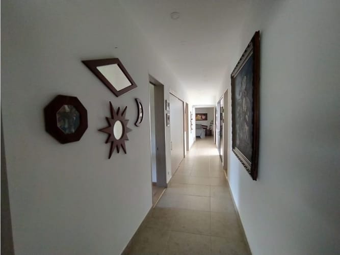 Casa de 4 alcobas en venta en Escobero, Envigado, 295 m² · foto 8 de 23