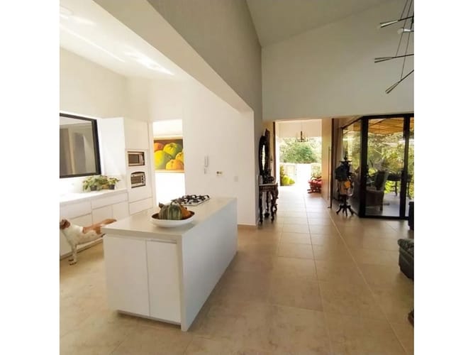 Casa de 4 alcobas en venta en Escobero, Envigado, 295 m² · foto 12 de 23