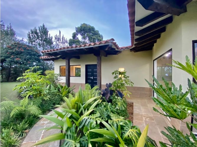 Casa de 4 alcobas en venta en El Carmen De Viboral, El Carmen de Viboral, 330 m² · foto 15 de 24