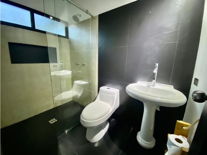 Casa de 4 alcobas en venta en El Carmen De Viboral, El Carmen de Viboral, 330 m² · foto 24 de 24