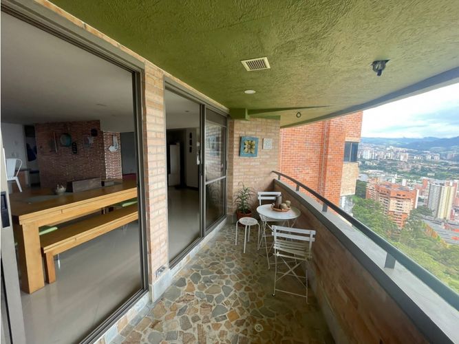 Apartamento de 4 alcobas en venta en Vereda La Doctora, Medellín, 160 m² · foto 8 de 19