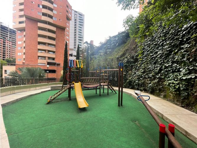 Apartamento de 4 alcobas en venta en Vereda La Doctora, Medellín, 160 m² · foto 17 de 19