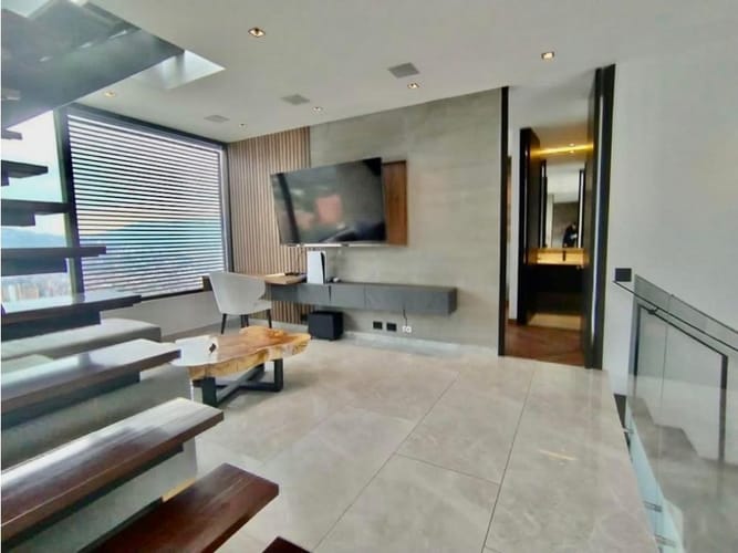 Apartamento de 4 alcobas en venta en Medellín, 270 m² · foto 11 de 16