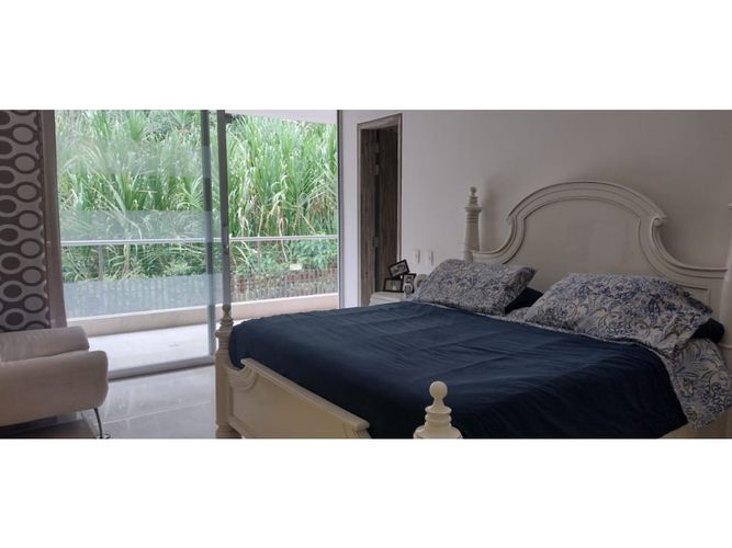Casa de 4 alcobas en venta en Altos Del Poblado, Medellín, 680 m² · foto 5 de 24