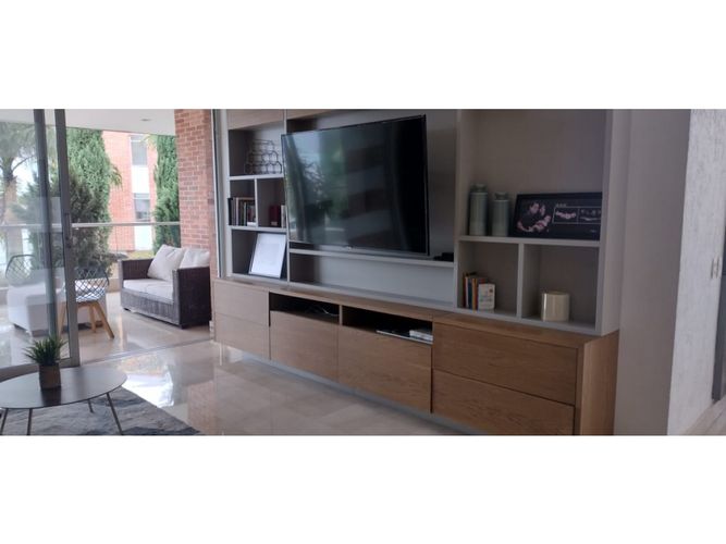 Casa de 4 alcobas en venta en Altos Del Poblado, Medellín, 680 m² · foto 6 de 24